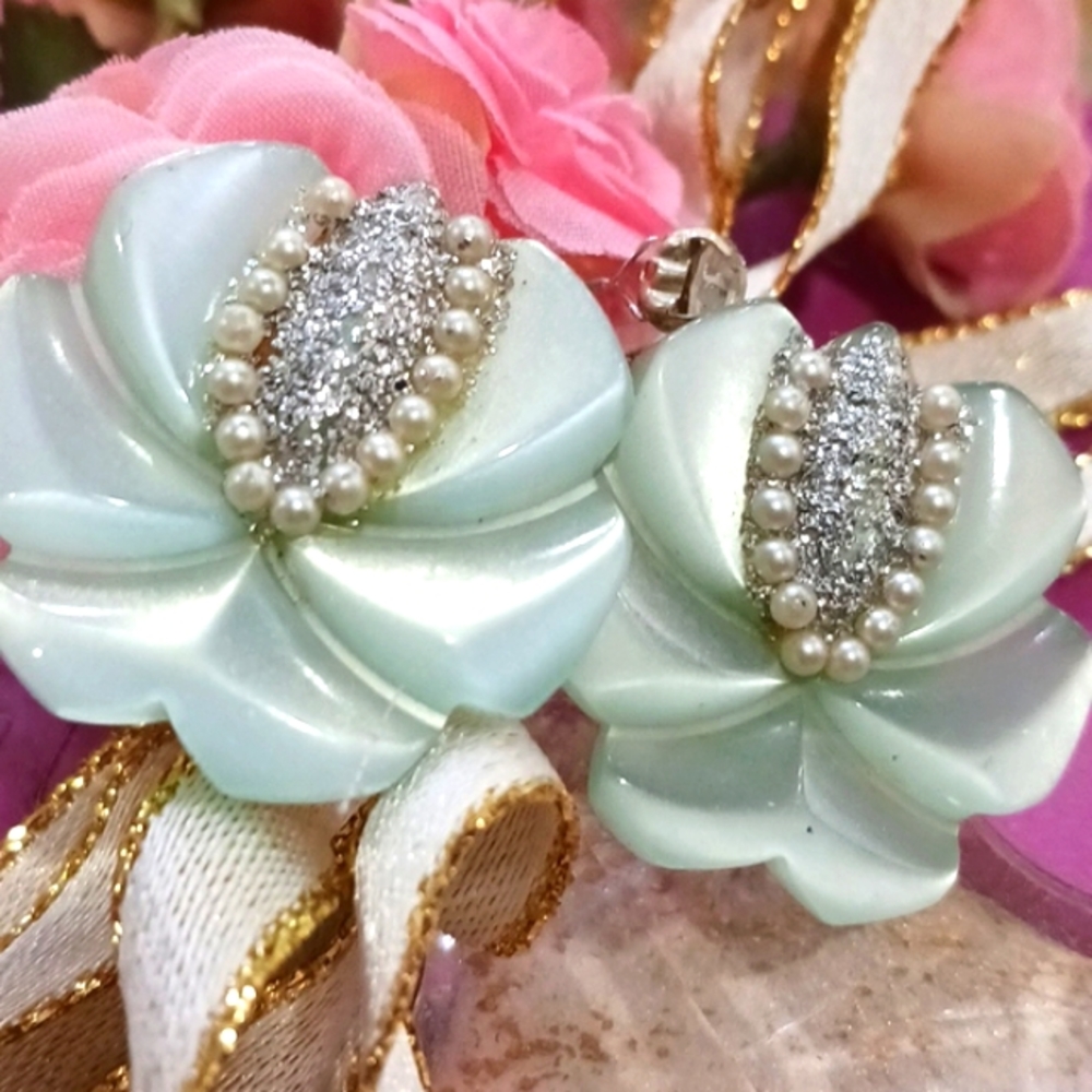 Seafoam Rhinestone Pearl Clip On Earrings